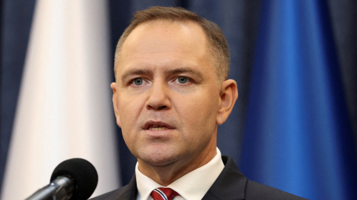 Polish President moves to cut benefits for Ukrainian refugees