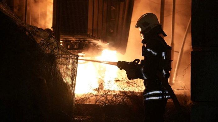 Russia strikes Ukraine’s energy facilities, 100,000 lose power