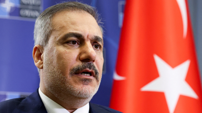 Turkish, Iranian FMs speak by phone as Tehran denies firing missile at Türkiye