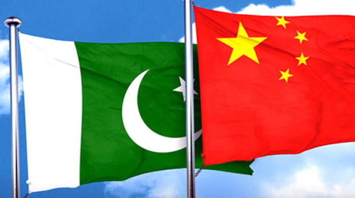 Prime Minister of Pakistan meets Chinese President in Beijing