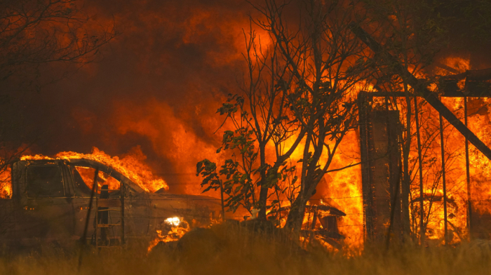 Wildfires blaze across California Gold Country, ravage historic town