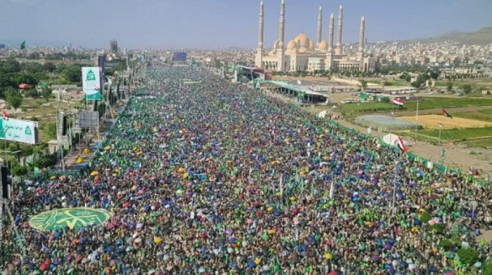Crowds gather in Yemen to mark Prophet Mohammad’s birthday