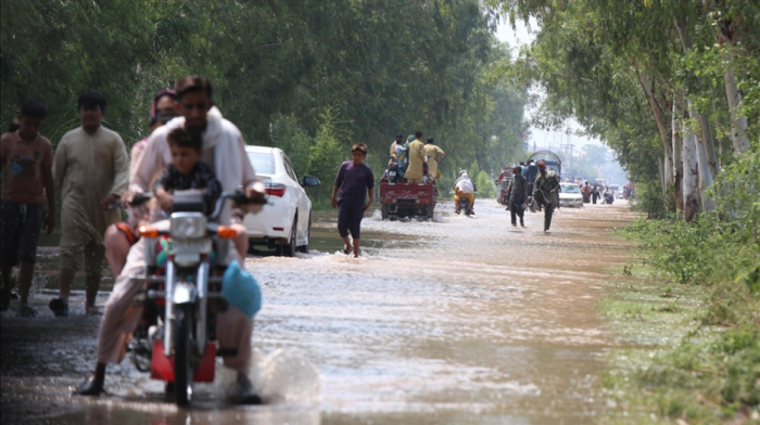 Floods halt daily life, rescue efforts underway