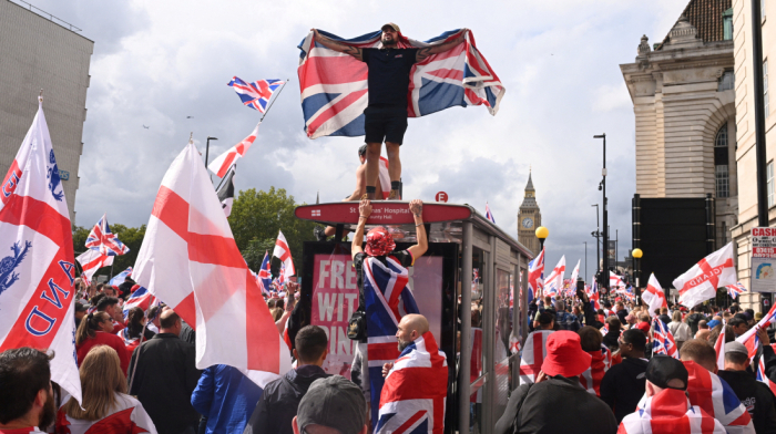 Massive right-wing protest floods central London amid clashes