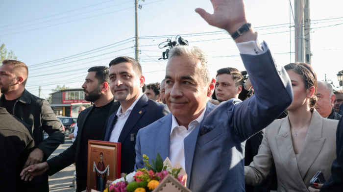 Romanian prosecutors indict pro-Russian former presidential candidate