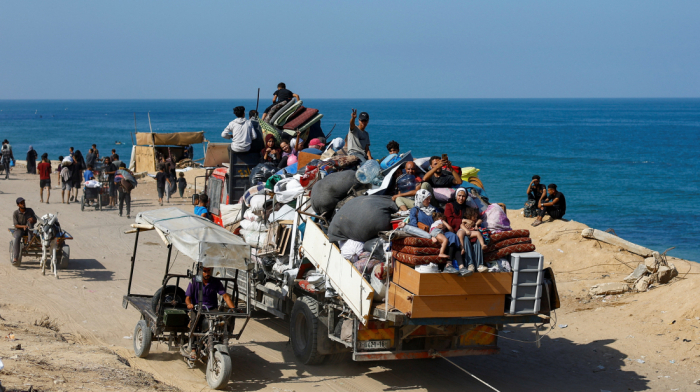 Israel opens new route out of Gaza City for 48 hours as tanks advance