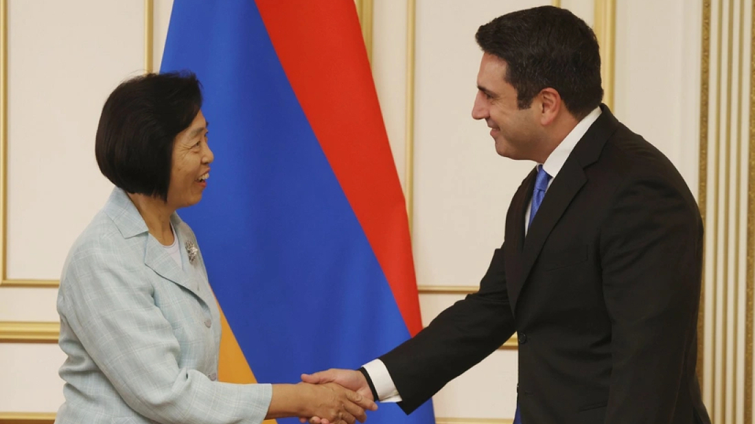 Armenia and China discuss Baku-Yerevan relations