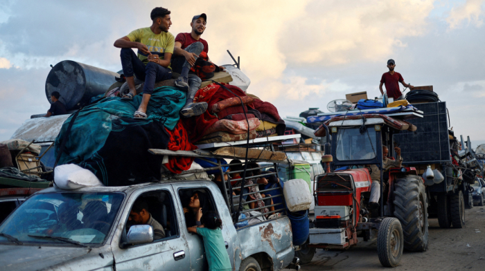 Israel continues military operation in Gaza City as civilians flee