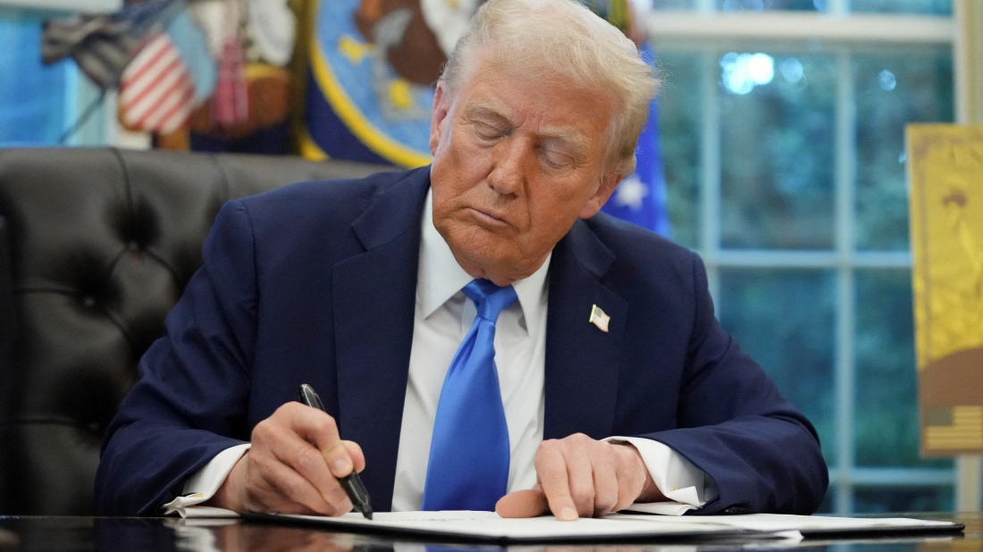 Trump's new visa policy inspires mostly sour response from tech firms