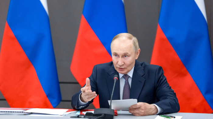 Putin offers Trump one-year extension to nuclear weapons treaty
