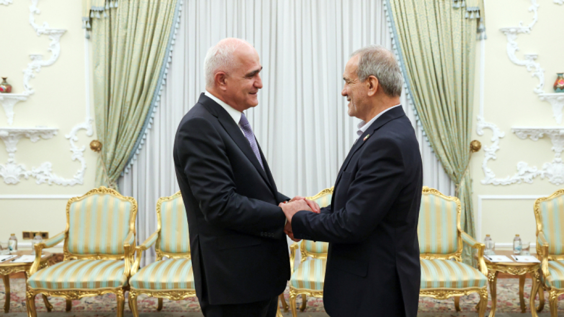 Iran, Azerbaijan stress enhanced ties, implementation of agreements