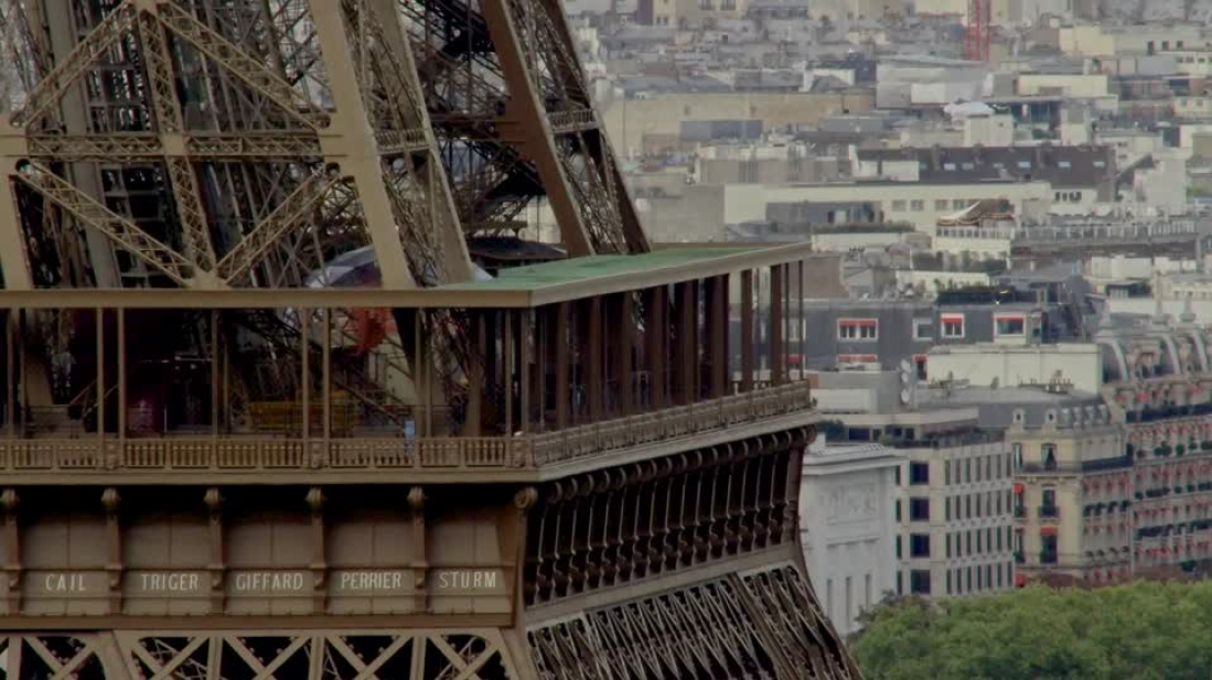 Nationwide strike closes Eiffel Tower as France protests spending cuts