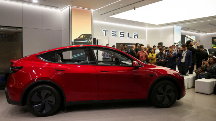 Tesla posts record Q3 sales as U.S. EV tax credit rush boosts global demand