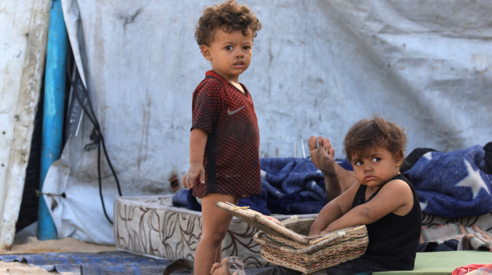 Israel strikes Gaza after Trump calls for end to bombardment