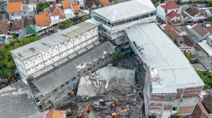 Death toll rises to 40 in Indonesia school collapse; 23 students still missing