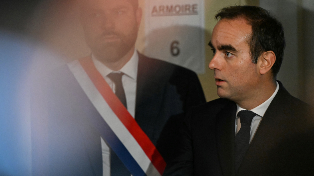 French PM Lecornu races against the clock to form government