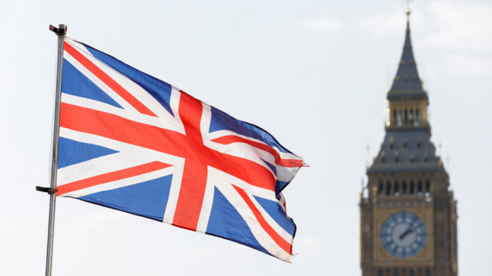 Britain fully lifts arms embargo on Azerbaijan and Armenia