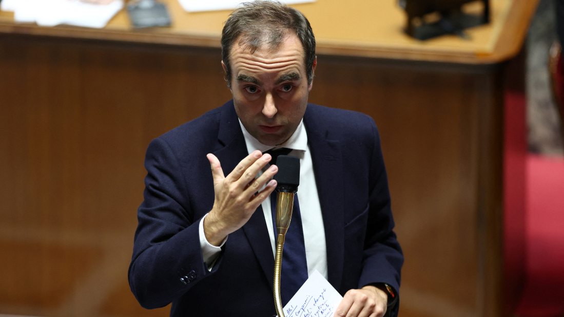 France to borrow record €310 billion in 2026 as Lecornu survives no-confidence threat