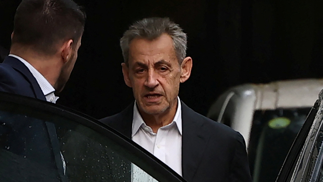 Former French President Sarkozy arrives at prison to start 5-year sentence