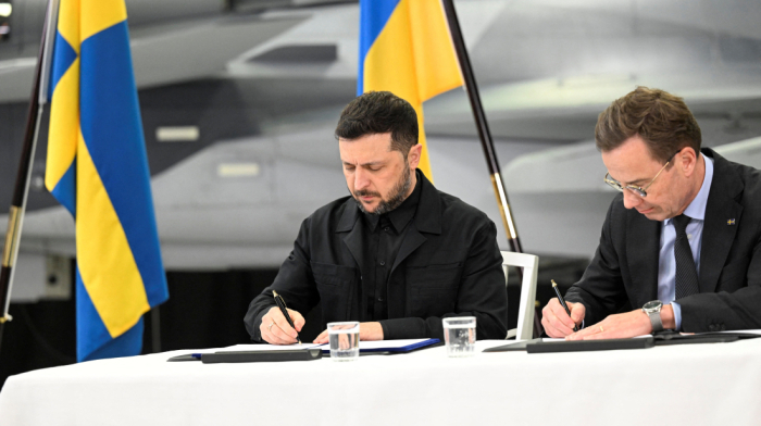 Sweden and Ukraine eye export deal for up to 150 Gripen fighter jets