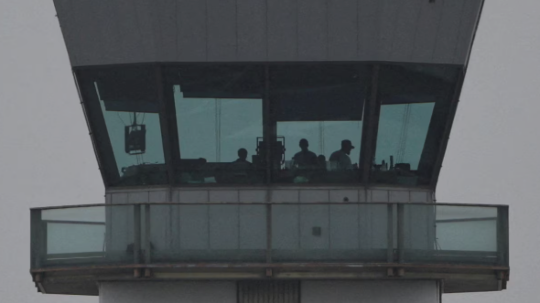 Air traffic controller shortages emerge, U.S. transportation secretary says