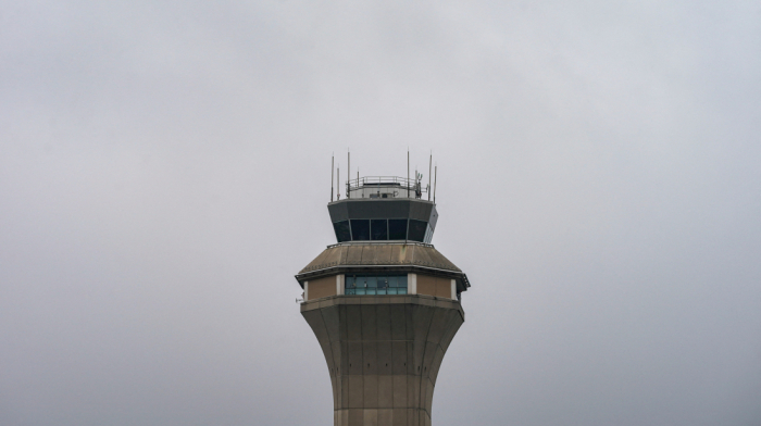 U.S. flight delays near 7,000 as government shutdown hits Day 27