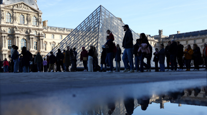 French police make more arrests in Louvre heist investigation