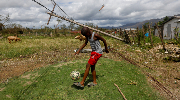Hurricane Melissa leaves 49 dead in Caribbean, churns north