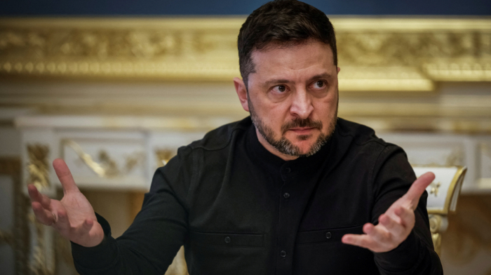 Zelenskyy denies encirclement of Pokrovsk, says Ukrainian forces holding ground