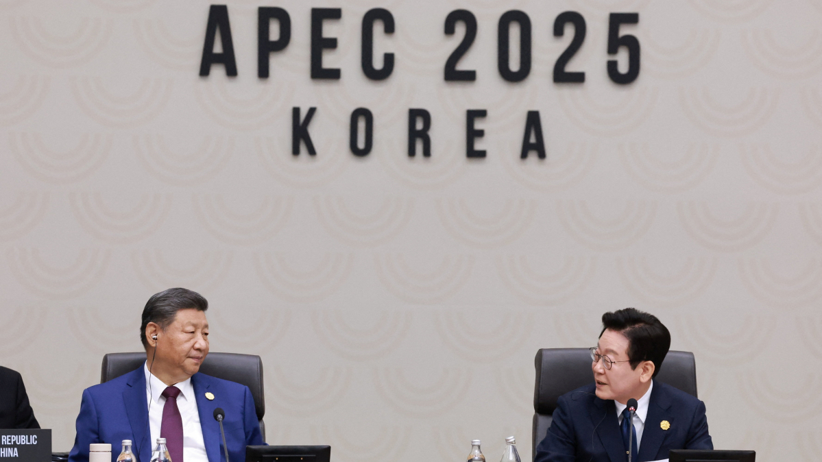 Asia-Pacific leaders call for shared trade benefits as APEC summit wraps up