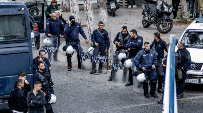 Crete shooting leaves two dead in renewed family vendetta