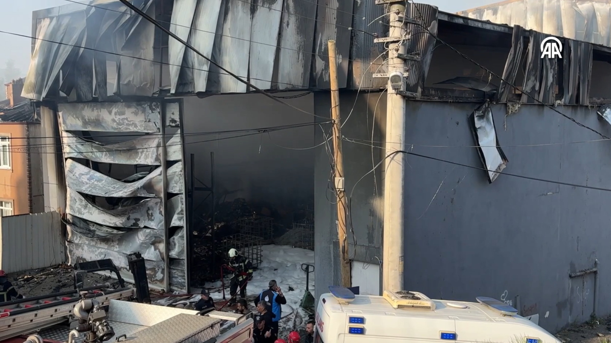 Six dead, one injured in Türkiye perfume warehouse blaze