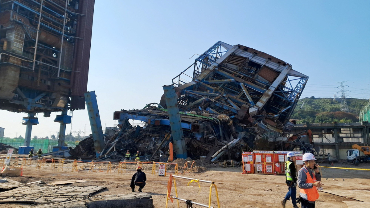 South Korea rescuers recover 3rd body after power plant collapse, media reports say