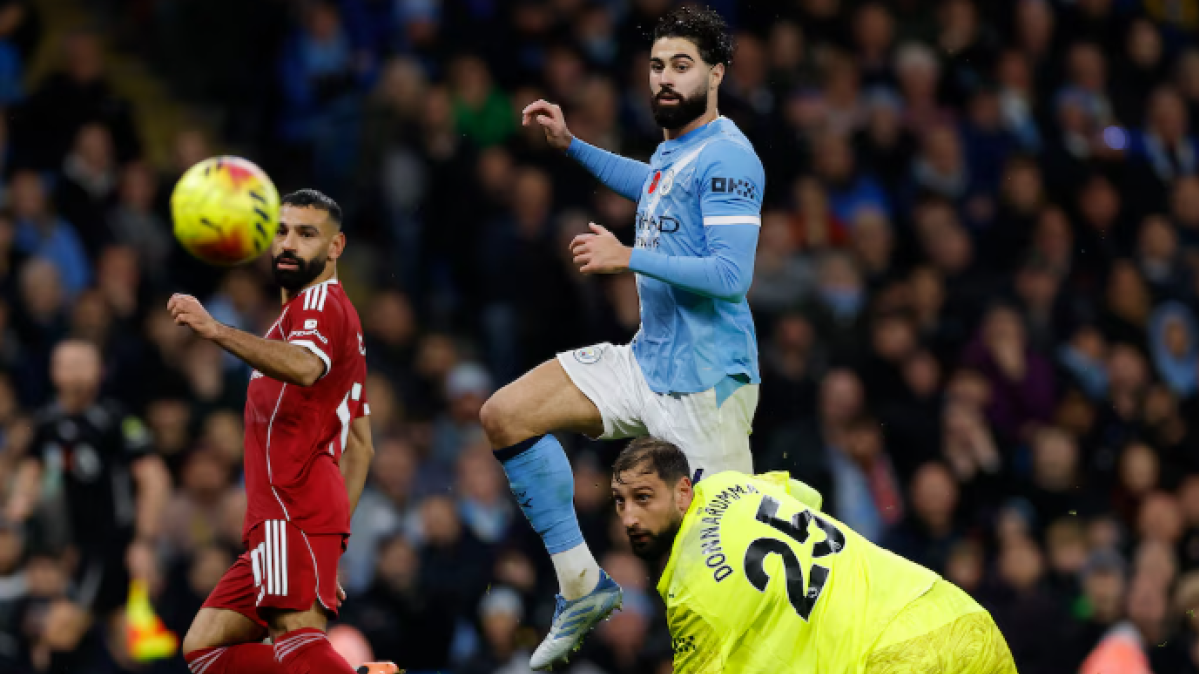 Man City crush Liverpool 3-0 as Guardiola celebrates 1,000th game in style