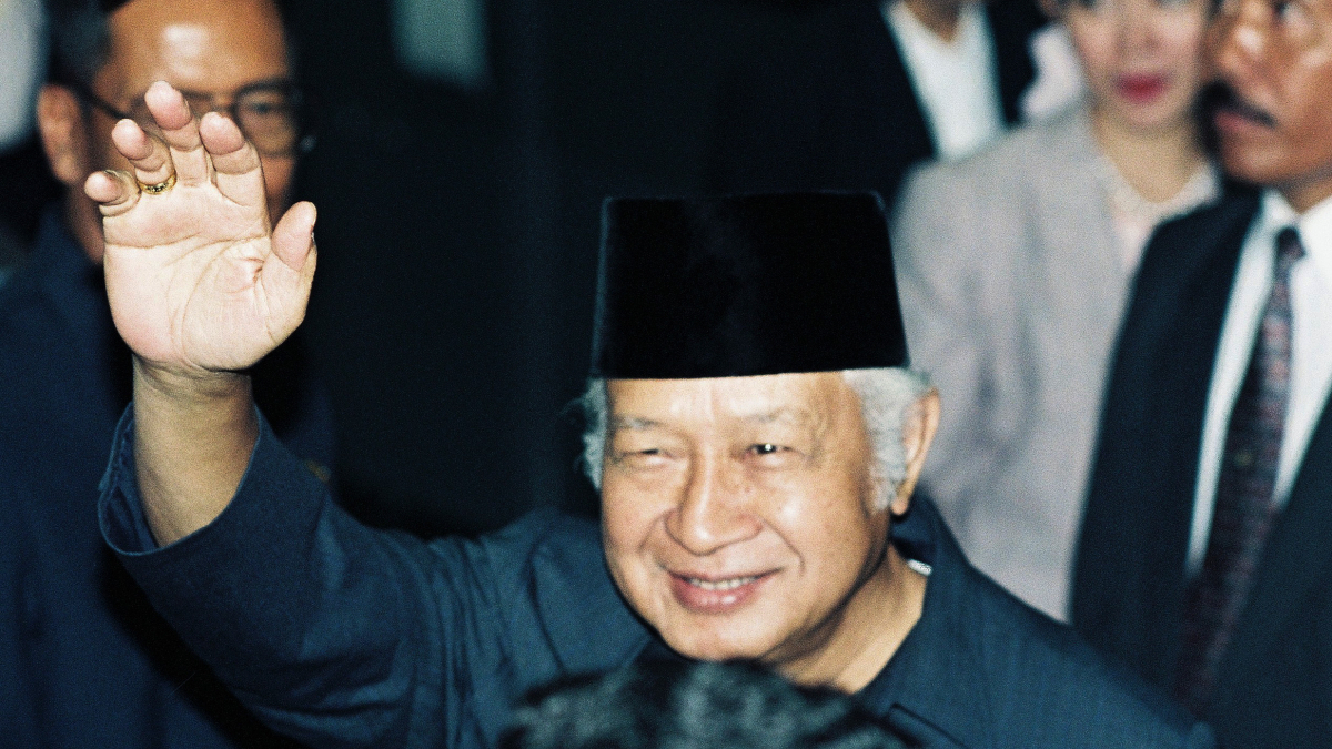Indonesia set to grant national hero status to late strongman President Suharto