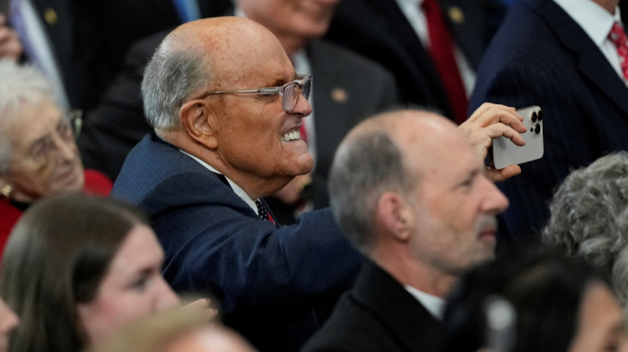 Trump pardons Rudy Giuliani and others over 2020 election