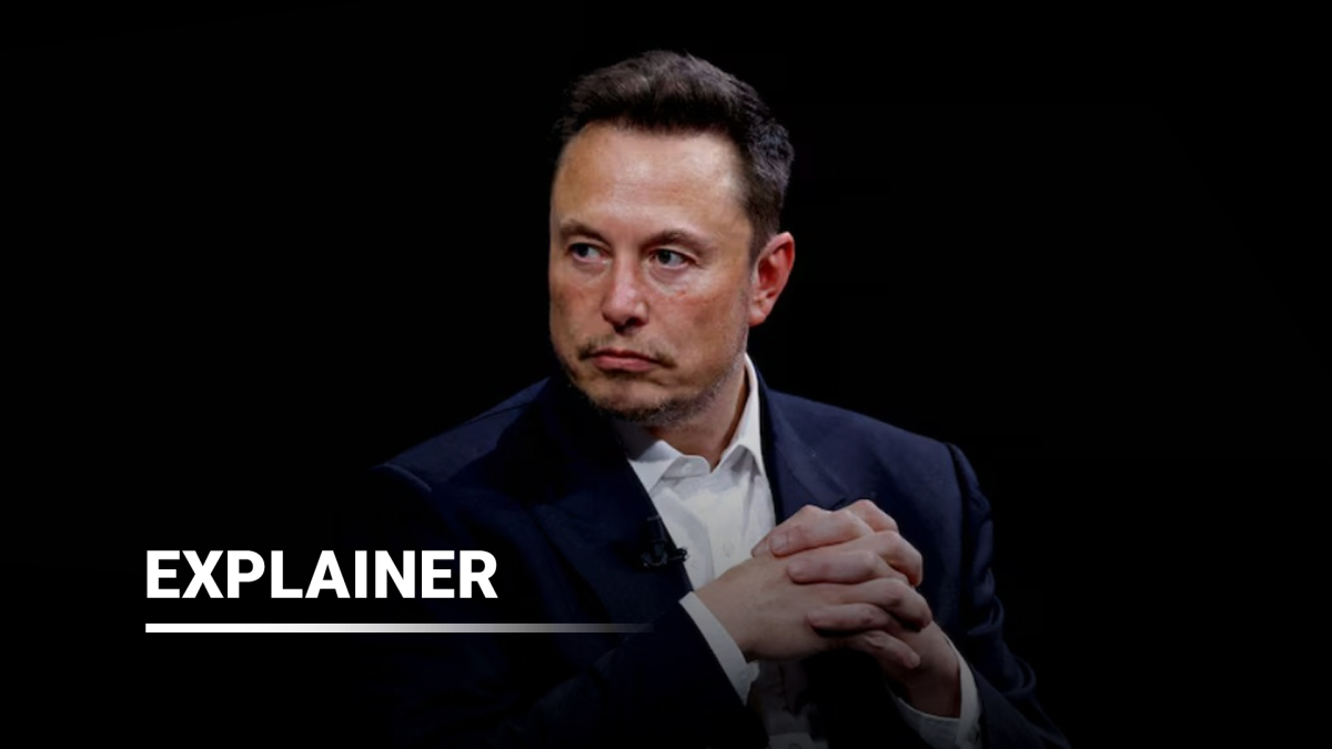 EXPLAINER - How Elon Musk predicts the end of smartphones by 2030