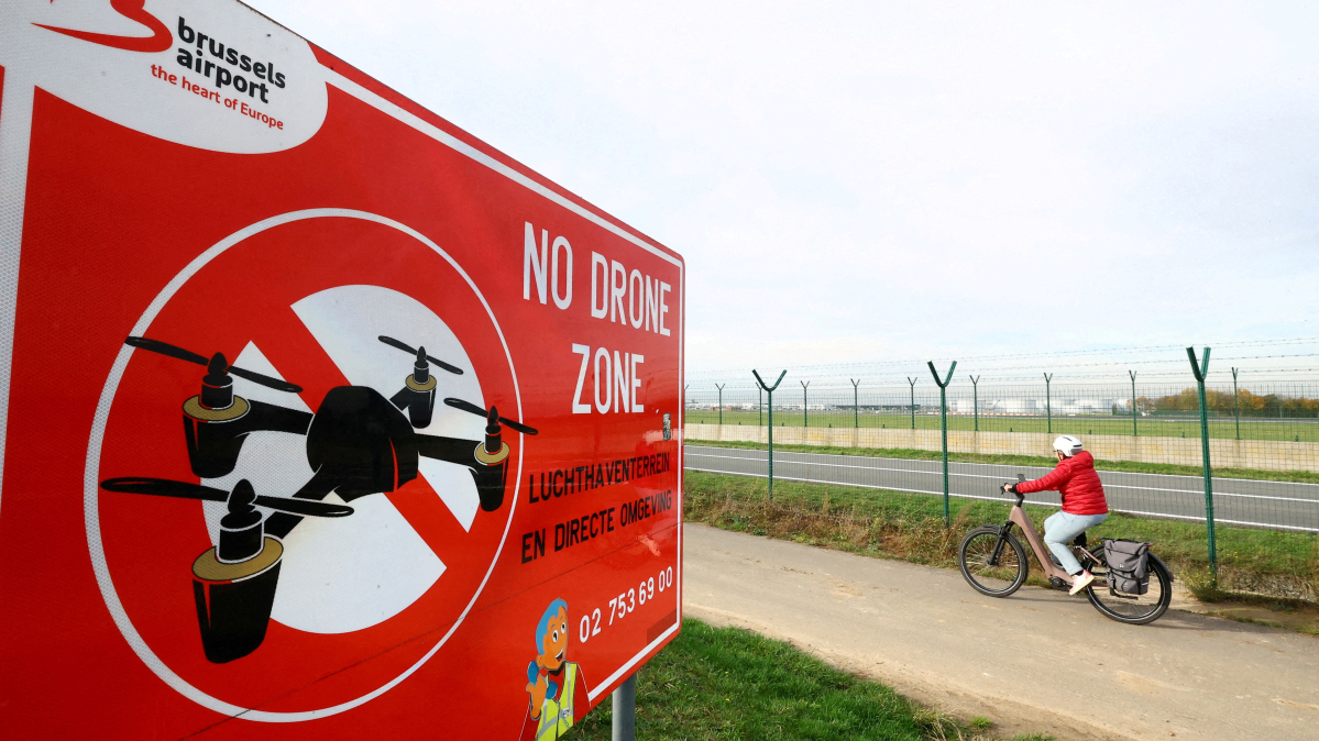 Flights temporarily suspended at Brussels Airport after drone sighting
