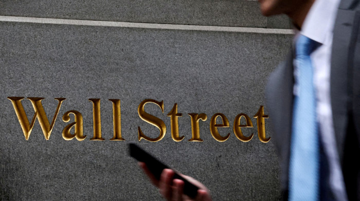 Wall Street sinks as investors fret about rate cuts