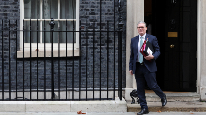 UK lobbying Poland to buy Swedish submarines, sources say