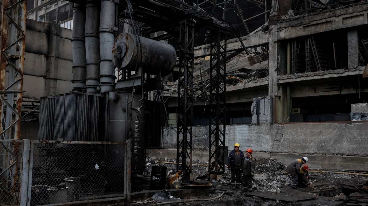 Ukrainian energy workers in endless race to repair damage from Russian strikes