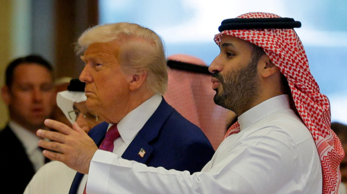Trump to host Saudi crown prince with jet and business offers