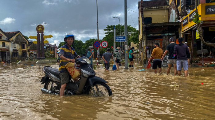 Floods hit Vietnam again, killing at least 8, hindering coffee harvest