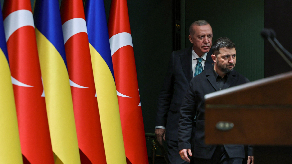 Zelenskyy and Erdoğan push to revive Istanbul peace process in Ankara talks