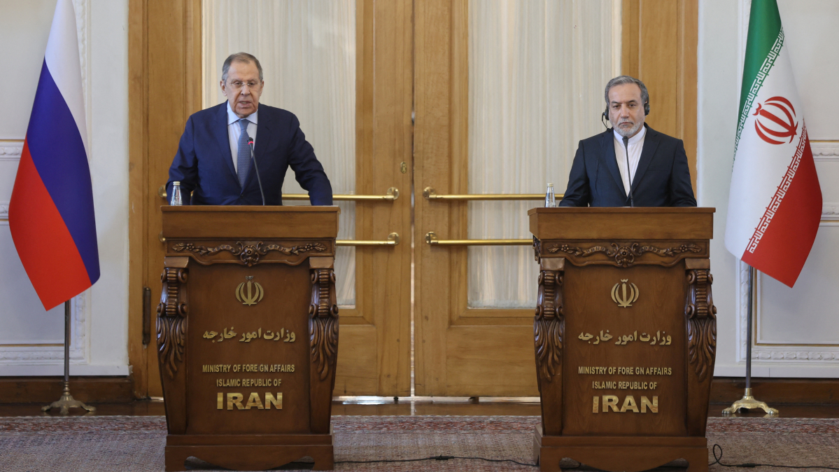 Iran, Russia discuss bilateral ties, other issues after IAEA resolution