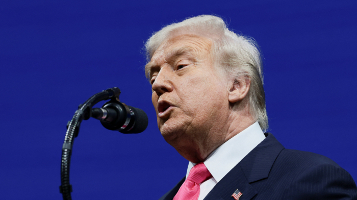 Trump says he will soon speak with Venezuelan President Maduro