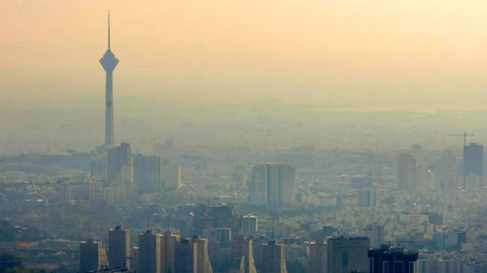 Air pollution in Tehran reaches unhealthy levels