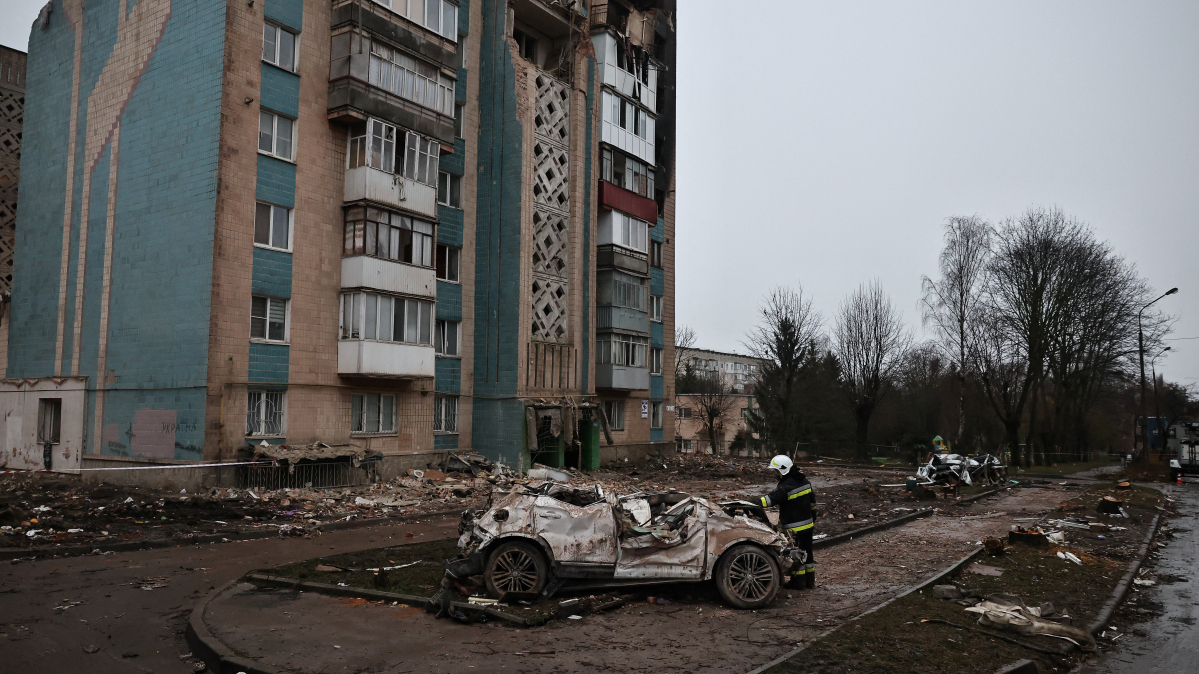 U.S., Ukraine and Europe meet in Geneva for peace plan talks