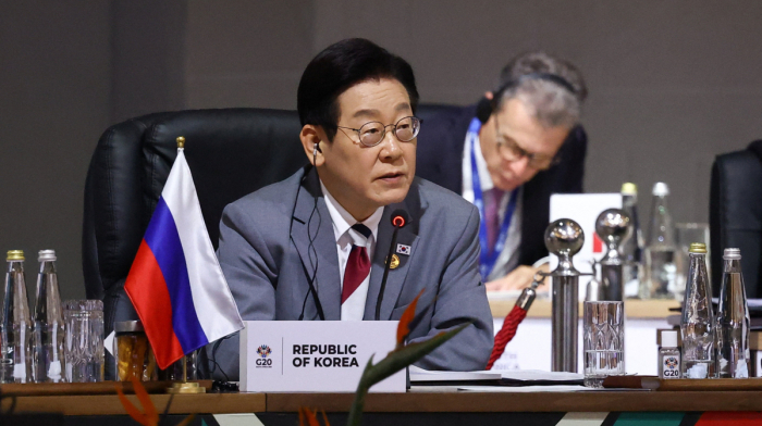South Korea’s Lee pushes diplomacy with China and Japan at G20