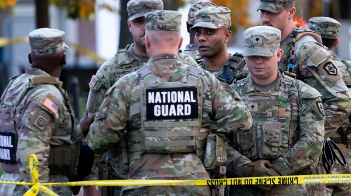 U.S. stops processing Afghan immigration requests after attack near White House